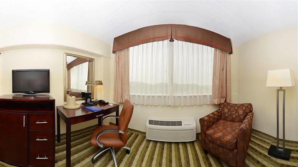 La Quinta Inn & Suites By La Quinta Inn & Suites By Wyndham Washington Dc Noma Екстериор снимка