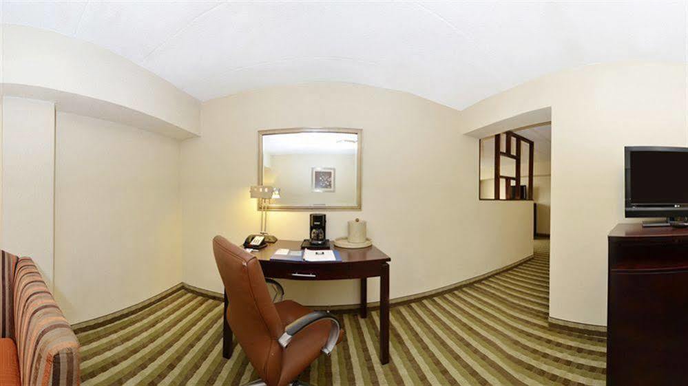 La Quinta Inn & Suites By La Quinta Inn & Suites By Wyndham Washington Dc Noma Екстериор снимка